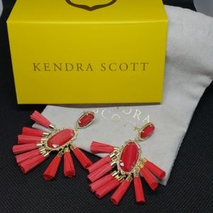 KENDRA SCOTT Kristen Statement Earrings
